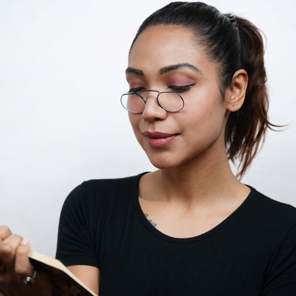 Woman wearing Pocket blue reading glasses with pouch front